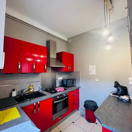 Appartement Ideal Au Coeur D Auxerre Exterior foto